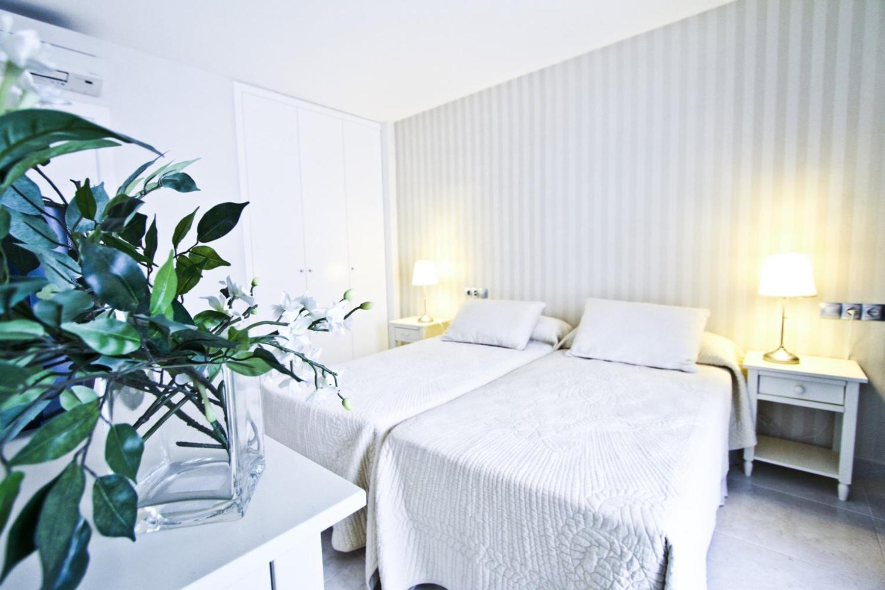 New Maria Anagabu Planet Costa Dorada Apartment Salou Luaran gambar
