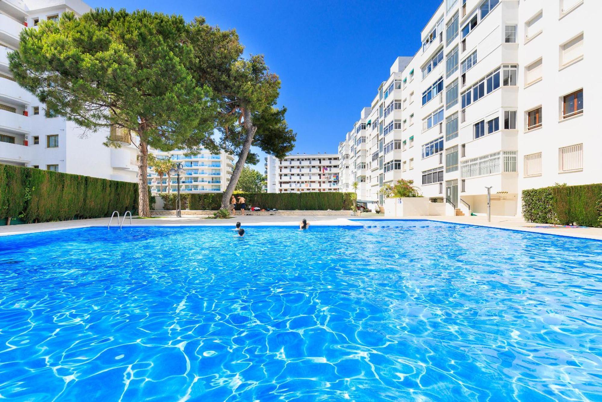 New Maria Anagabu Planet Costa Dorada Apartment Salou Luaran gambar